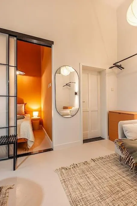 Rose Garden Apartment In Centre For 4 布达佩斯