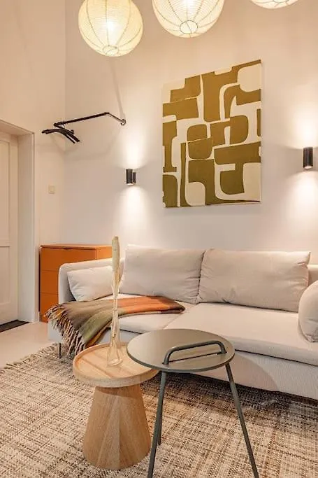 Rose Garden Apartment In Centre For 4 布达佩斯