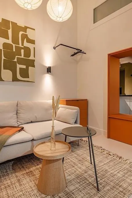 Rose Garden Apartment In Centre For 4 布达佩斯