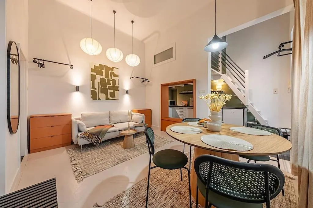 Rose Garden Apartment In Centre For 4 布达佩斯