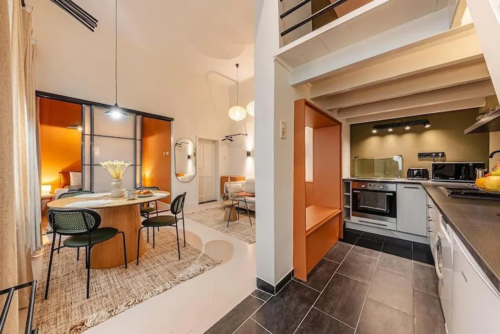 Rose Garden Apartment In Centre For 4 Budapest